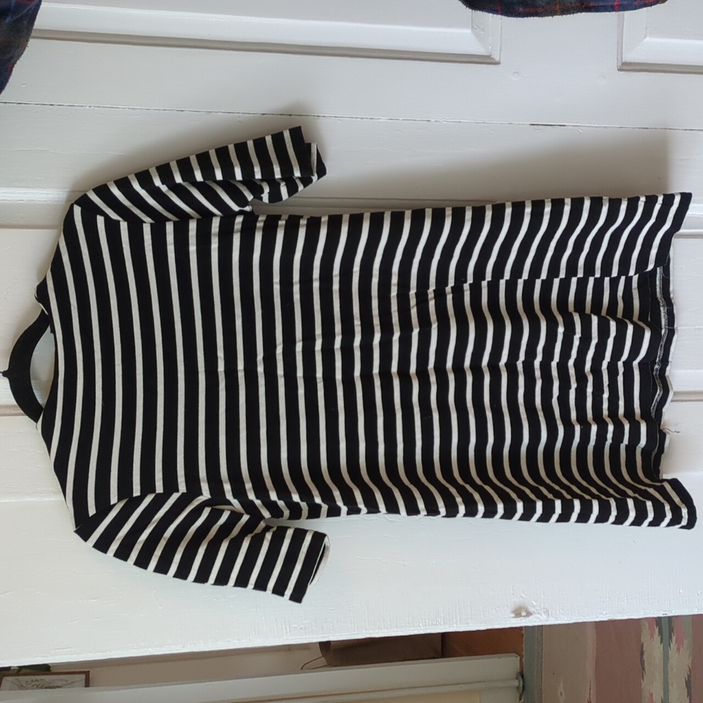 Striped stretchy mini-dress with short neck